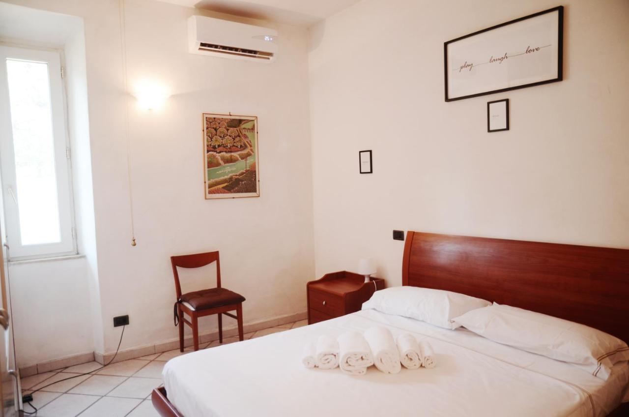 Calipso House - Posto Auto Gratuito Lejlighed Porto Santo Stefano  Eksteriør billede