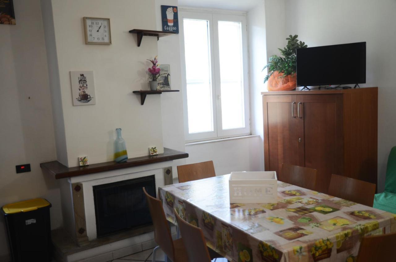 Calipso House - Posto Auto Gratuito Lejlighed Porto Santo Stefano  Eksteriør billede